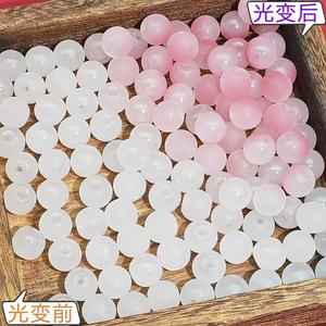 Cuentas de vidrio de 10 mm de color rojo brillante, sensibles a los rayos UV, que cambian de color, 6 colores aleatorios, cuentas dispersas para la fabricación de joyería DIY. - Product Image 3