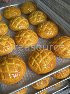 Golden Pineapple Bun Egg Yolk Butter Soft DIY Model Pastry Crispy Fluffy Sweet Suga Butter <b>Craft</b> Realistic Baking <b>Foam</b> Glossy - Product Image 3