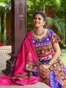Nouvelle Collection Pur Coton Navratri Spécial Traditionnel Lehenga Choli avec Dupata Disponible au Prix de Gros - Product Image 5