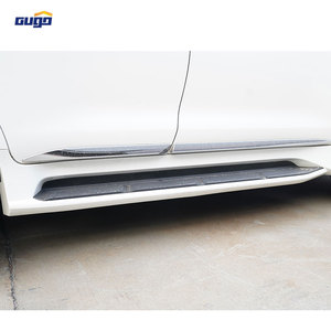 GUGO LX570 Kit de carrosserie et accessoires pour Lexus LX 570 2008 - 2021 : Marchepieds latéraux, Barres de protection et Planches de marche (Nerf Bar) pour mise à niveau et restylage - Product Image 4