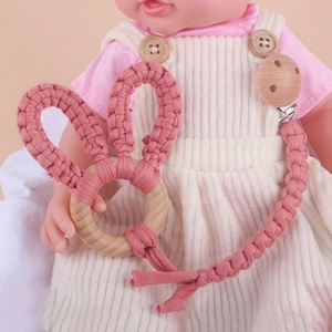 <span class=keywords><strong>Anneau</strong></span> <span class=keywords><strong>de</strong></span> <span class=keywords><strong>dentition</strong></span> écologique en bois <span class=keywords><strong>de</strong></span> hêtre pour bébé, jouet à mâcher avec oreilles <span class=keywords><strong>de</strong></span> <span class=keywords><strong>lapin</strong></span> en coton, sucette pour enfants, sans BPA - Product Image 3