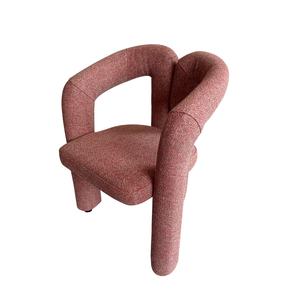 Chaises de salle à manger modernes minimalistes en forme de M avec structure en fer et tissu David - Product Image 1