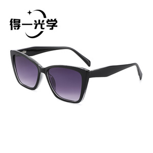 แว่นกันแดดทรงแคทอายสีดำ UV400 กรอบพีซี สำหรับทุกเพศ เหมาะสำหรับกิจกรรมกลางแจ้ง ปั่นจักรยาน ขับรถ - Product Image 1
