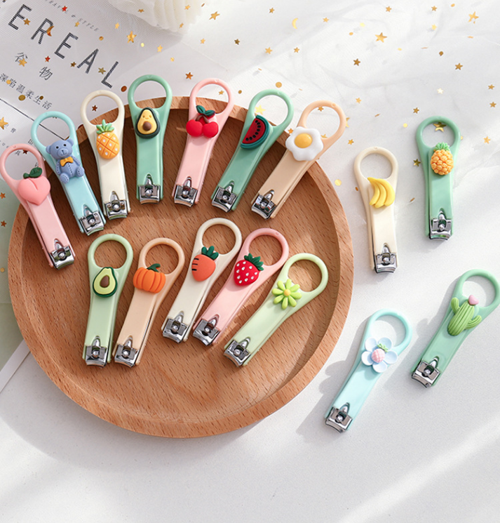 Give Away Kid Gifts Cartoon Folding Nail Cutter Cute Fruit Animal Adult Anti-splash Manicure Trimmer Portable Nail Clippers