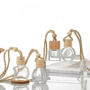 Botol Parfum Aroma Terapi Mobil Kotak Kaca Kosong dengan Klip Ventilasi dan Tutup Sekrup 8ml 10ml - Product Image 4