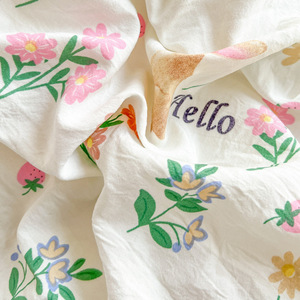 Chất Lượng Đơn Giản Phong Cách Pháp Mục Vụ Ren Nhỏ Hoa In Tấm Chăn Bìa Bốn Mảnh Đặt Thoáng Khí Bộ Giường 4 Kích Cỡ-Vua - Product Image 4