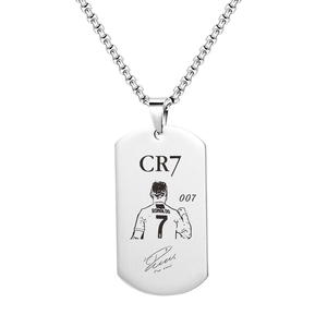 Collier en titane de marque militaire avec logo de football <span class=keywords><strong>Cristiano</strong></span> <span class=keywords><strong>Ronaldo</strong></span> en acier inoxydable, vue arrière, un accessoire indispensable pour les hommes - Product Image 1