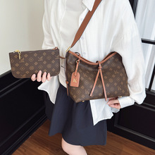 Bolsos de Mano de Lujo para Mujer, Elegantes Bolsos de Hombro de Cuero PU Estampado, Diseño Clásico, Bolso Tote para Uso Diario, para Boutiques - Product Image 4