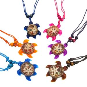 <span class=keywords><strong>Collana</strong></span> di Moda con Cordoncino Cerato, <span class=keywords><strong>Collana</strong></span> con Conchiglia Naturale, <span class=keywords><strong>Collana</strong></span> con Ciondolo <span class=keywords><strong>Tartaruga</strong></span> Marina in Resina - Product Image 2