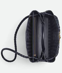 Sac à main Bottega BV Small Andiamo en cuir Intrecciato souple avec détail de nœud signature et bandoulière coulissante Veneta - Product Image 3