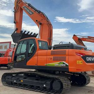 รถขุดตีนตะขาบ DEVELON DX 225LCA มือสอง ขนาด 22 ตัน สภาพใหม่เอี่ยม พร้อมเครื่องยนต์ EPA ปั๊ม และมอเตอร์ ขาย - Product Image 6
