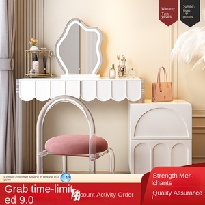 Table de maquillage de chambre à coucher de style français moderne et luxueuse avec miroir éclairé, armoire de rangement multifonctionnelle écologique - Product Image 2