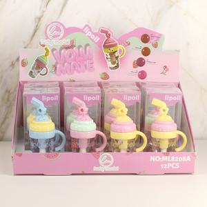 Brilho Labial em Formato de Coração com Glitter, À Prova D'água, Brilhante, de Longa Duração, Transparente, Hidratante, com Pingente de Desenho Animado Fofo - Product Image 2