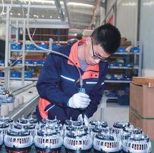 <span class=keywords><strong>Alternateur</strong></span> de <span class=keywords><strong>voiture</strong></span> 12V 220A 04801865AC 4801865AE 421000-7050 421000-7051 421000-7052 11592 pour DODGE CHARGER 3.6L 2011-18 - Product Image 5