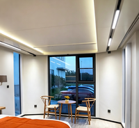 Maison préfabriquée modulaire mobile, isolation haute densité en PU, cabane résistante aux ouragans pour une vie par conditions météorologiques extrêmes