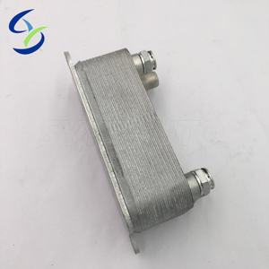 REFROIDISSEUR D'<span class=keywords><strong>HUILE</strong></span> DE BOÎTE DE VITESSES 0995001100 pour Mercedes Benz <span class=keywords><strong>Classe</strong></span> C W204 E 220 W212 A0995001100 A099 500 11 00 099 500 11 00 - Product Image 1