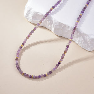 Collar de piedras preciosas naturales simple pero elegante con amatista perfecto para el estilo diario - Product Image 4
