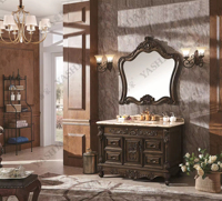 Comptoir en marbre naturel antique, armoire de salle de bain en bois massif du sol au plafond, coiffeuse haut de gamme utilisée dans les villas