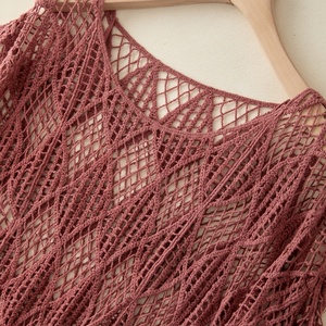 Blusa Feminina Boêmia de Poliéster Respirável com Vazados, Manga Morcego, Caimento Regular, para Praia e Verão - Product Image 4