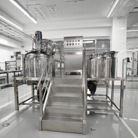 Machine d'émulsification et d'homogénéisation sous vide pour la production de crèmes et de lotions cosmétiques