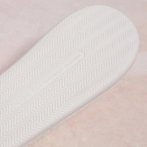 Pantofole <span class=keywords><strong>da</strong></span> Donna 2025 Traspiranti Morbide in Soffice Pelliccia con Logo Personalizzato in Rilievo Leggere Calde Autunno Inverno - Product Image 6