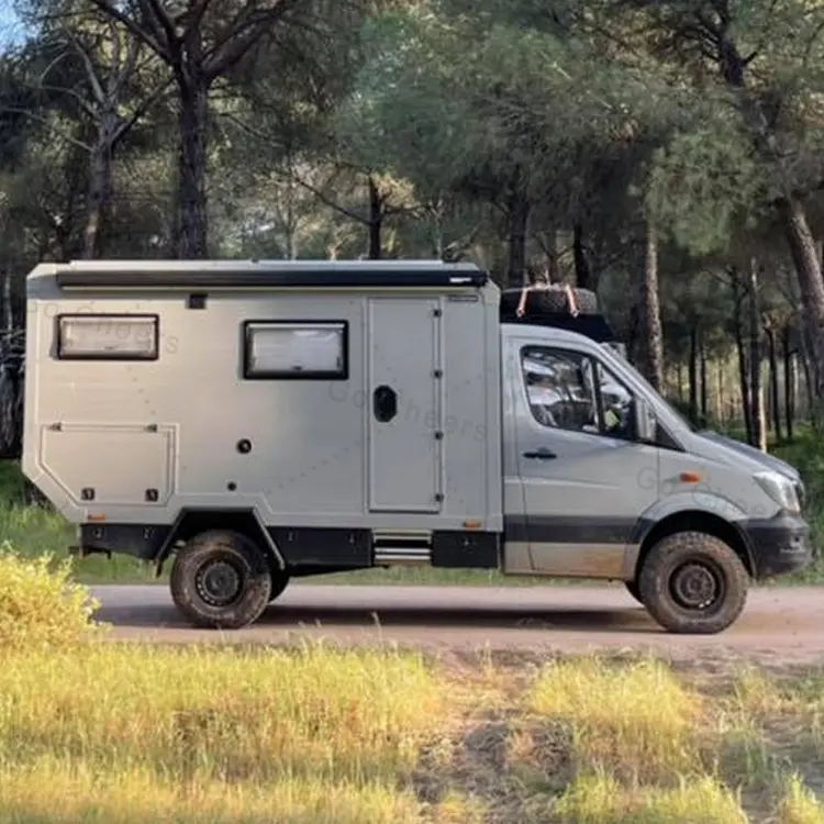 Nuevo diseño autocaravana fibra de vidrio Camper Shell Camping Car 4x4 Expedition Truck Camper 4x4 Expedition Truck Camper con baño