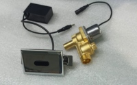 Valve de chasse d'eau sans contact en laiton à énergie nouvelle, sans alimentation externe, avec capteur pour urinoir, pour salle de bain