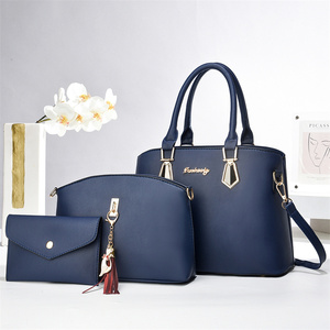 <span class=keywords><strong>Ensemble</strong></span> de 3 Pièces Sacs à <span class=keywords><strong>Main</strong></span> en Cuir PU pour <span class=keywords><strong>Femme</strong></span> : <span class=keywords><strong>Sac</strong></span> Fourre-tout Décontracté, <span class=keywords><strong>Sac</strong></span> Bandoulière, Pochette et <span class=keywords><strong>Portefeuille</strong></span>, Tous Saisons, Logo Personnalisable - Product Image 5