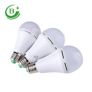 Ampoule LED intelligente <span class=keywords><strong>7W</strong></span> à LED, modèle populaire, batterie domestique, pilote DOB, <span class=keywords><strong>E27</strong></span> B22, éclairage d'urgence - Product Image 6