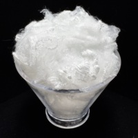 Fibre discontinue vierge 100 % polyester PET 1.2D/1.4D ignifuge pour rembourrage et filage