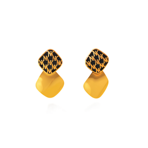 Boucles d'oreilles pendantes tendance en acier inoxydable 316L avec placage or PVD, durables et résistantes - Product Image 2