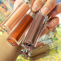 Base de gloss liquide minéral brillant avec logo personnalisé, emballage en boîte cartonnée, hydratant, marque privée