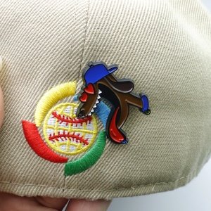 Wholesale <b>Hat</b> Metal Decoration <b>Hat</b> Lapel Pin Factory Custom Creative Cross Enamel Badge Pin - Product Image 2