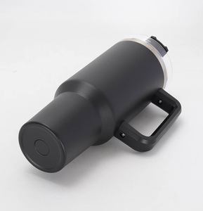 Vaso de Viaje Personalizado de 40 oz, de Acero Inoxidable, Doble Pared, Aislado al Vacío, con Asa - Product Image 4