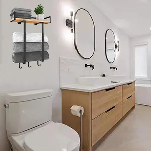 Rak penyimpanan handuk kamar mandi, rak handuk dipasang di dinding dengan rak kayu dan 3 kait