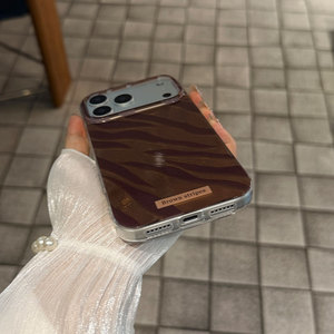 Coque antichoc marron à rayures métallisées dégradées avec grande fenêtre pour iPhone 16 Pro Max - Product Image 6