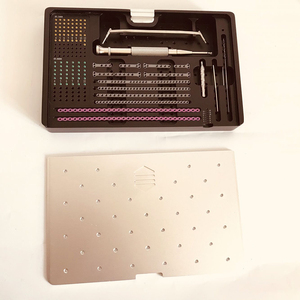 Qualité Assurée Implants Chirurgicaux Orthopédiques 2.0 2.4 2.7 3.5 LC <span class=keywords><strong>DCP</strong></span> D'implant Vétérinaire Plaque Osseuse - Product Image 6