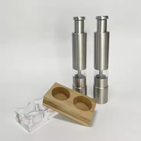 Ensemble de moulin à sel et poivre Pompe en acier inoxydable à une main avec supports Mini moulin à pousser le pouce