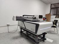 Nueva Impresora UV de Cama Plana 6090 con Cabezal de Impresión XP600, Tamaño de Impresión 9060, Compatible con Tarjetas y Materiales Flexibles, Impresión sin Bordes