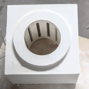ห้องเผาเซรามิกไฟเบอร์แบบกำหนดเองสำหรับเบ้าหลอมทดสอบขนาดเล็ก - 1200 ℃   ทนต่ออุณหภูมิสูง - Product Image 4