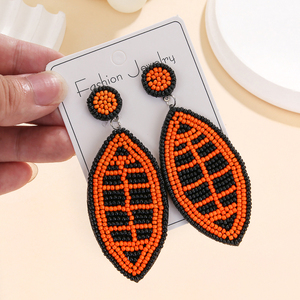 Boucles d'oreilles de sport en perles faites à la main pour les femmes Game Day Baseball Soccer Basketball Football Fashion Drop Boucles d'oreilles - Product Image 5