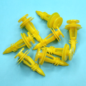 Clips de panneau de porte Ford, attaches de garniture en plastique D72 0-017, pièces de rechange et de réparation - Product Image 4