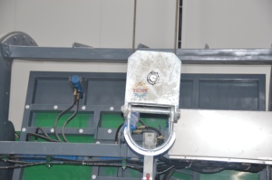 Abattoir de moutons et de bovins en acier halal avec boîte d'abattage à rotation Composants de base de roulement de moteur 220V pour l'industrie de l'abattoir - Product Image 2