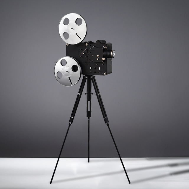 Vintage Retro Radio Photo Projector Semi-manual Semi-mechanical Model Ornament Photography Prop for Housewarming Party Travel