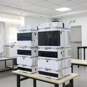 Cromatógrafo HPLC Agilent 1260 II de Segunda Mano con Software que Mejora la Eficiencia del Laboratorio para Pruebas Confiables - Product Image 2