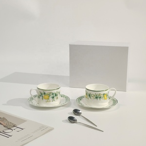 Tazas y Platillos de Porcelana Fina con Diseño de Limones de Lujo, Gran Venta - Product Image 2
