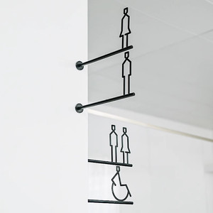 ป้าย<span class=keywords><strong>ห้องน้ำ</strong></span><span class=keywords><strong>ชาย</strong></span>หญิงแบบสร้างสรรค์ <span class=keywords><strong>โลโก้</strong></span>สามมิติ ป้ายประตูโลหะแบบแขวนข้างสำหรับ<span class=keywords><strong>ห้องน้ำ</strong></span>สาธารณะ พื้นผิวทาสี - Product Image 4