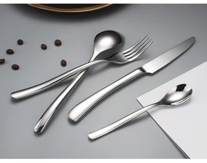 Juego de Cubiertos de Acero Inoxidable 304 de Alta Calidad, Cuchillo, Tenedor y Cuchara para Hoteles y Restaurantes de Alta Gama - Product Image 4