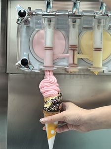 Yourtime Machine à glaces et yaourts glacés à 3 saveurs, mélangeur pour yaourt glacé, machine à glaces italienne automatique pour sundae, machine à glaces molles commerciale - Product Image 4