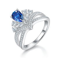 Cincin Perak 925 Mewah Wanita Berbentuk V Berlapis Emas Putih 1Ct Berlian Moissanite Tetesan Air Cincin Wanita untuk Hadiah Pernikahan Pesta